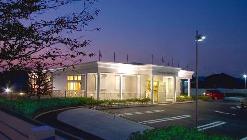 岡山県倉敷市の県下最大級を誇る31床の岩盤浴施設です。店名 「岩盤浴salasala」 岡山県倉敷市の県下最大級を誇る31床の岩盤浴施設です。店名 「岩盤浴salasala」
